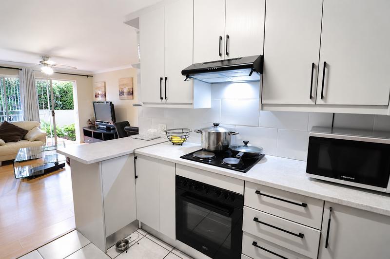 2 Bedroom Property for Sale in Sonneglans Gauteng