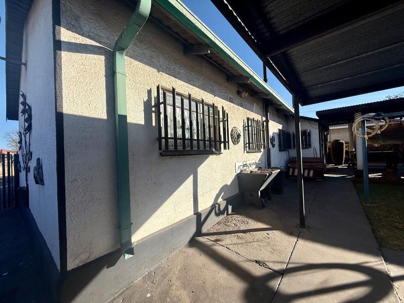 3 Bedroom Property for Sale in Vanderbijlpark CW 3 Gauteng