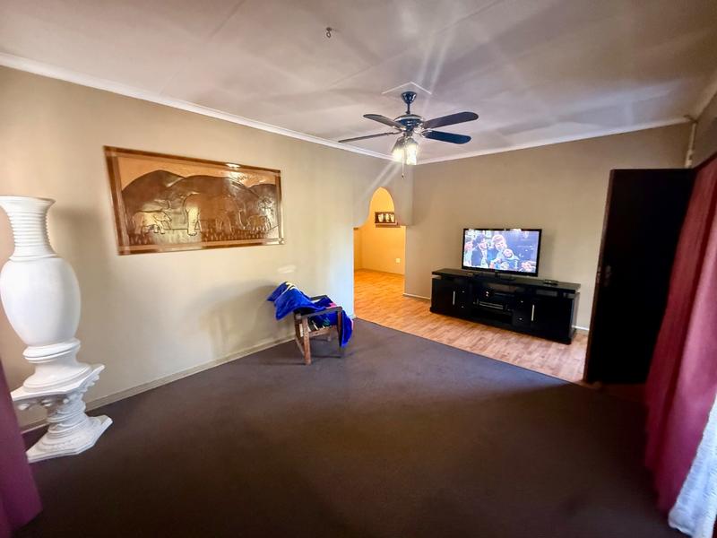 3 Bedroom Property for Sale in Vanderbijlpark CW 3 Gauteng