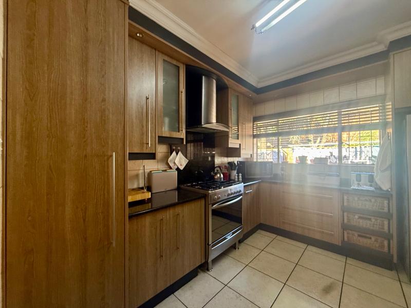 4 Bedroom Property for Sale in Vanderbijlpark SE 3 Gauteng