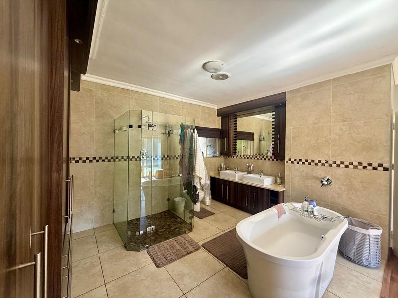 4 Bedroom Property for Sale in Vanderbijlpark SE 3 Gauteng