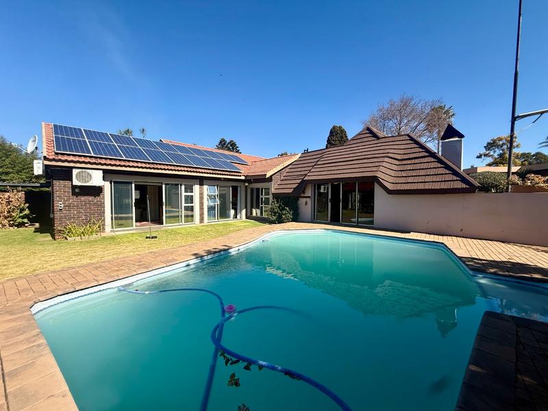 4 Bedroom Property for Sale in Vanderbijlpark SE 3 Gauteng