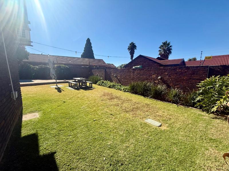 4 Bedroom Property for Sale in Vanderbijlpark SE 3 Gauteng