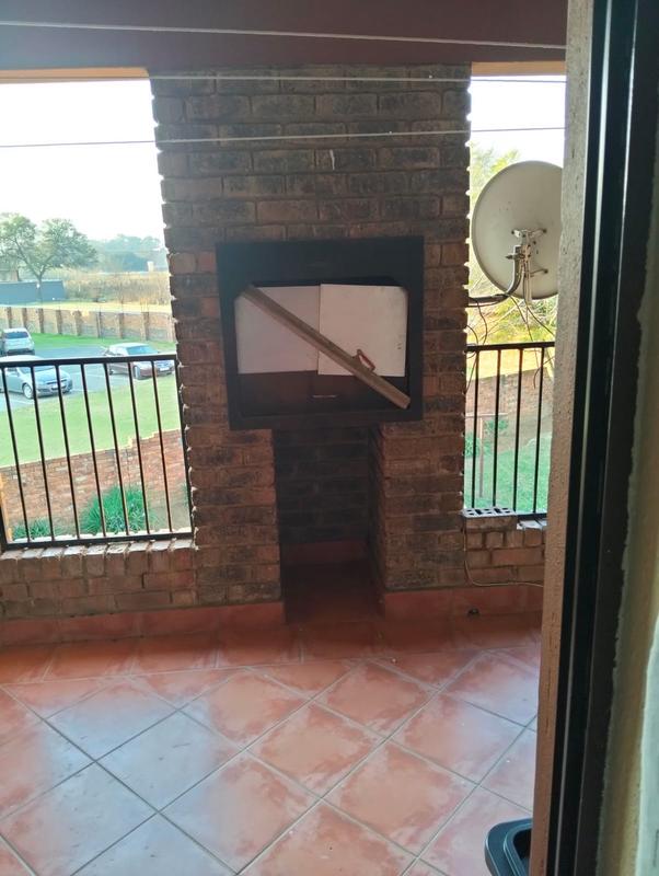 3 Bedroom Property for Sale in Edleen Gauteng