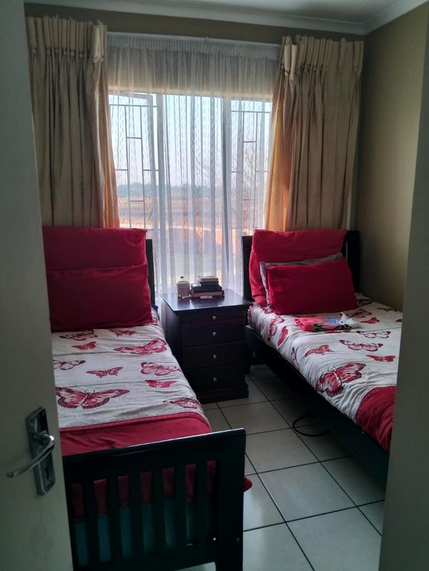 3 Bedroom Property for Sale in Edleen Gauteng