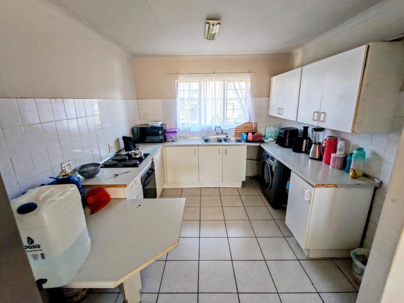 3 Bedroom Property for Sale in Vorna Valley Gauteng