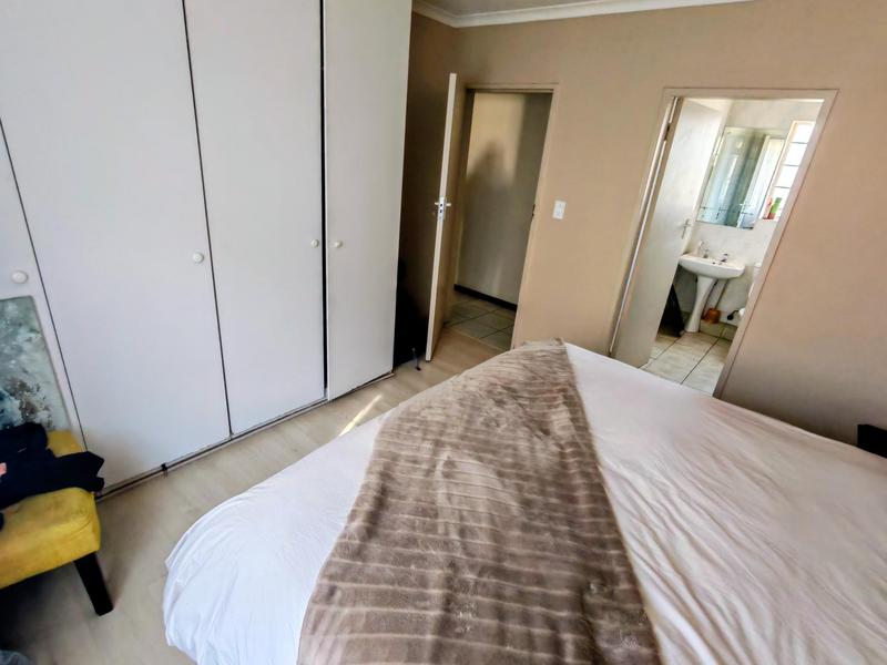 3 Bedroom Property for Sale in Vorna Valley Gauteng