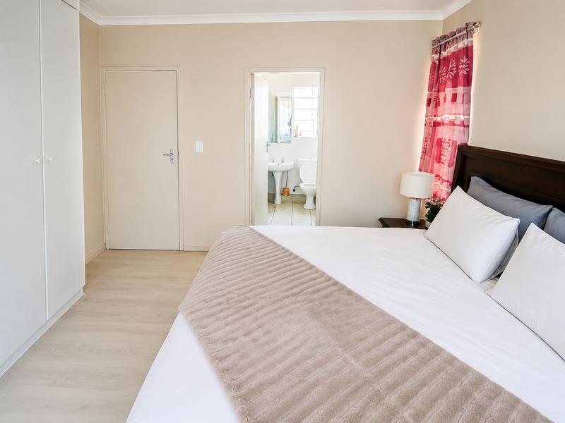 3 Bedroom Property for Sale in Vorna Valley Gauteng