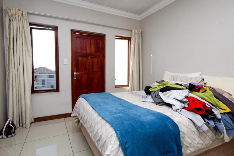 4 Bedroom Property for Sale in Thatchfield Gauteng