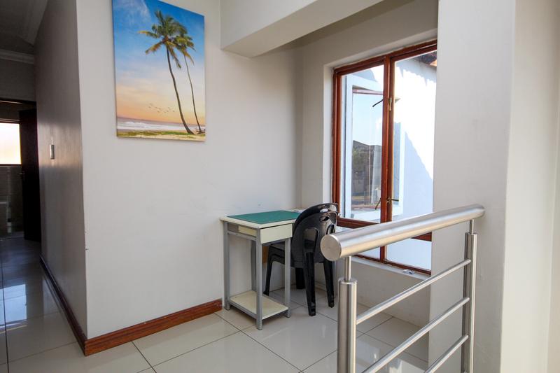 4 Bedroom Property for Sale in Thatchfield Gauteng