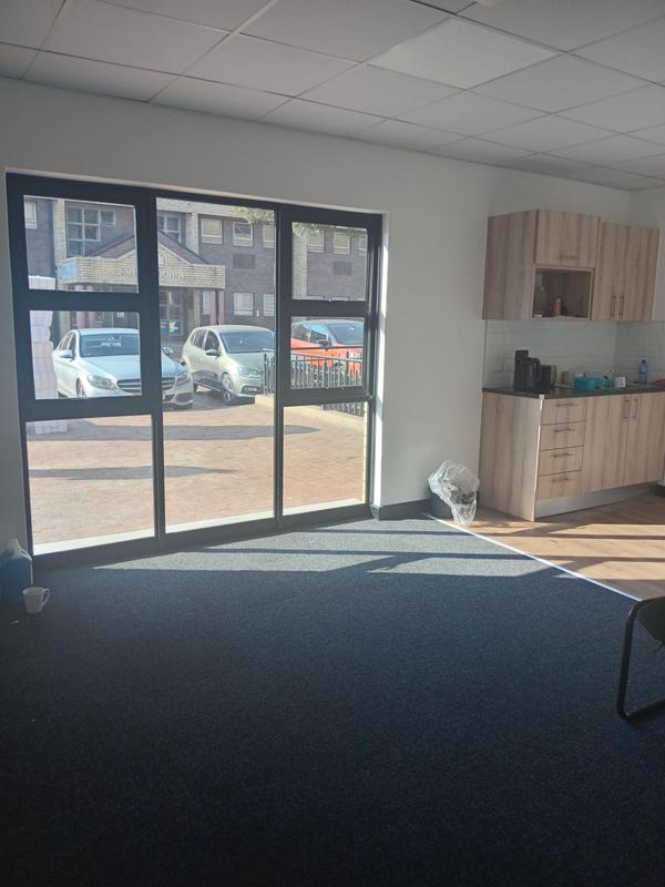 To Let Commercial Property for Rent in Lynnwood Gauteng