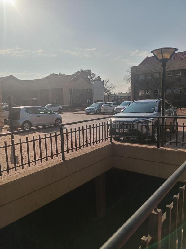 To Let Commercial Property for Rent in Lynnwood Gauteng