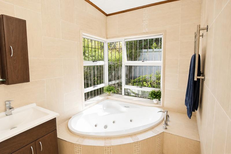 3 Bedroom Property for Sale in Bedfordview Gauteng