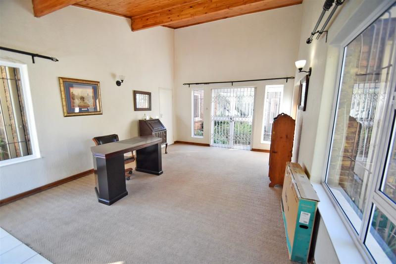 3 Bedroom Property for Sale in Bedfordview Gauteng