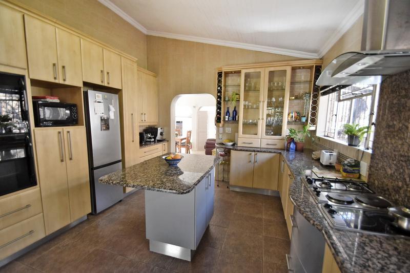 3 Bedroom Property for Sale in Bedfordview Gauteng