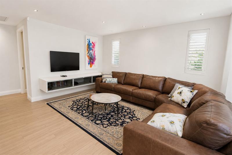 4 Bedroom Property for Sale in Senderwood Gauteng