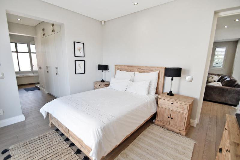 4 Bedroom Property for Sale in Senderwood Gauteng