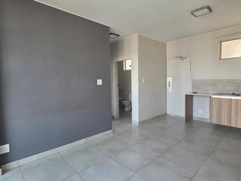 1 Bedroom Property for Sale in Shere Gauteng