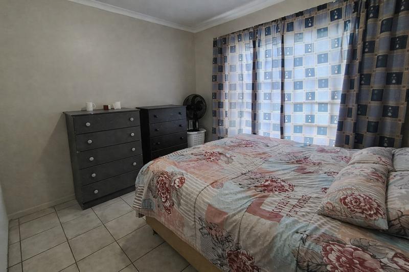 To Let 2 Bedroom Property for Rent in Die Hoewes Gauteng