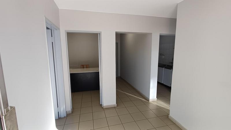 To Let Commercial Property for Rent in Hennopspark Gauteng