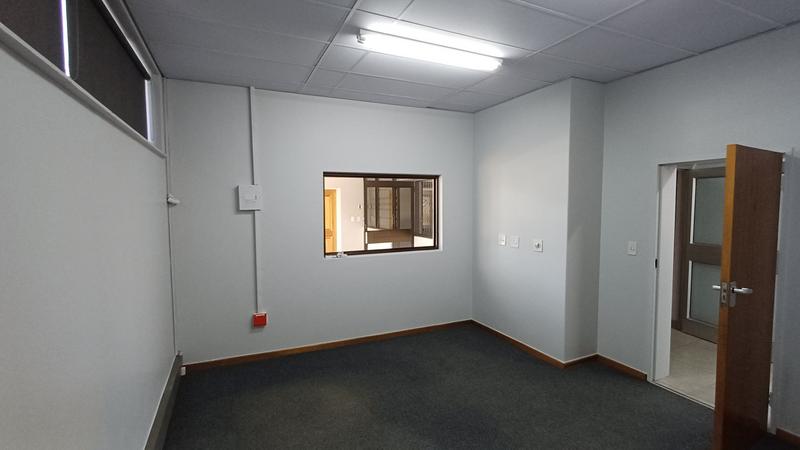 To Let Commercial Property for Rent in Rooihuiskraal Gauteng
