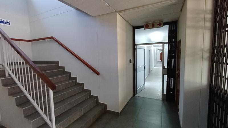 To Let Commercial Property for Rent in Rooihuiskraal Gauteng