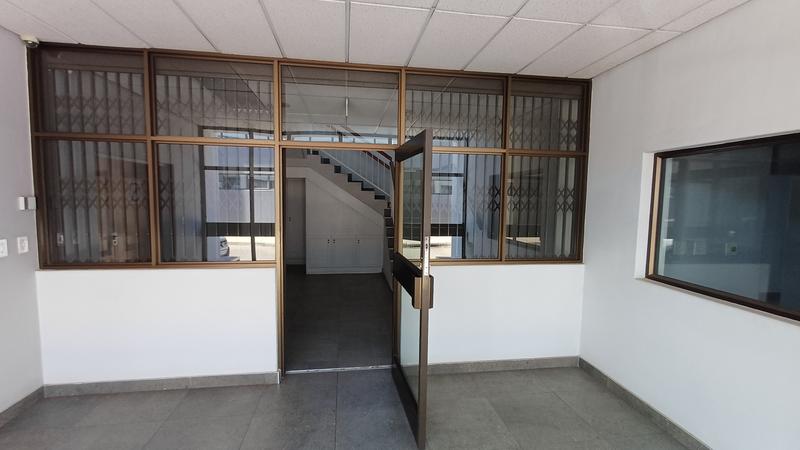To Let Commercial Property for Rent in Rooihuiskraal Gauteng