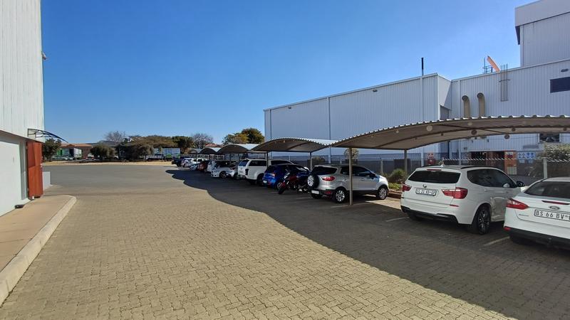 To Let Commercial Property for Rent in Rooihuiskraal Gauteng