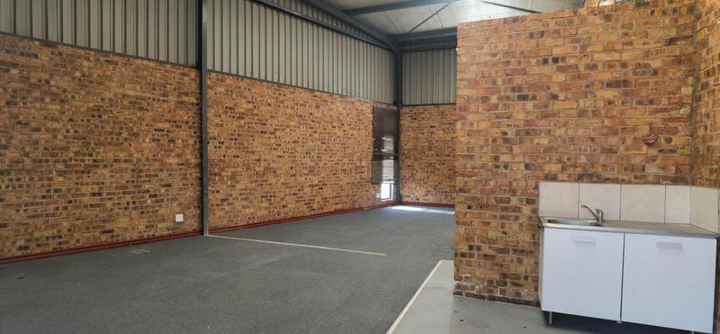To Let Commercial Property for Rent in N4 Gateway Industrial Park Gauteng