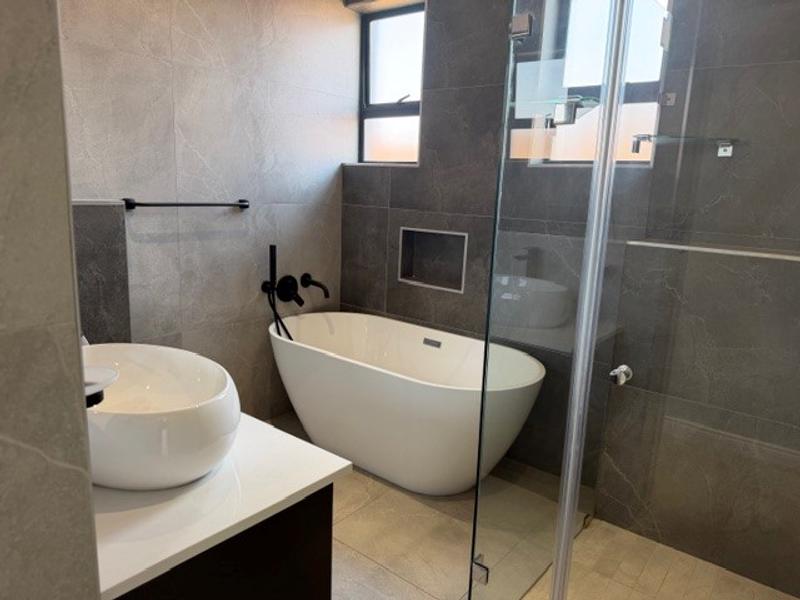 4 Bedroom Property for Sale in Fountainbrook Estate Gauteng