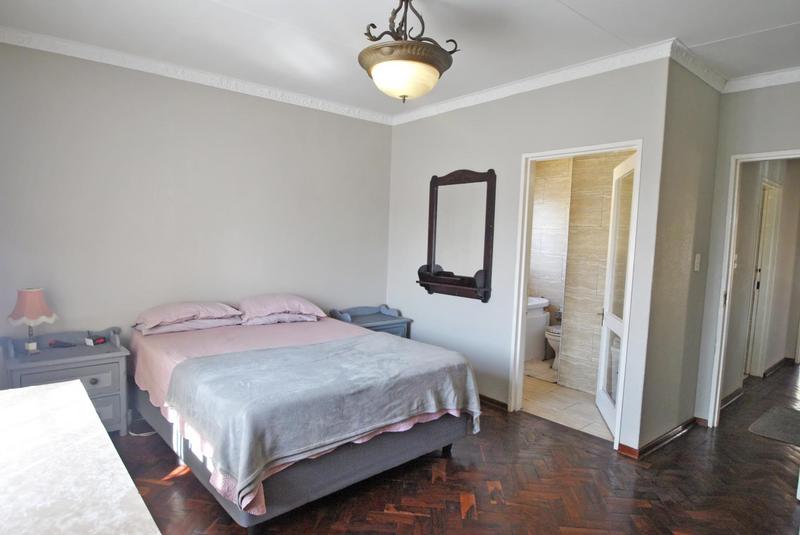 3 Bedroom Property for Sale in New Market Gauteng