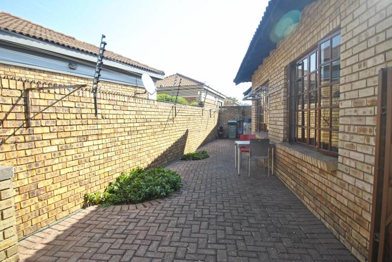 3 Bedroom Property for Sale in New Market Gauteng