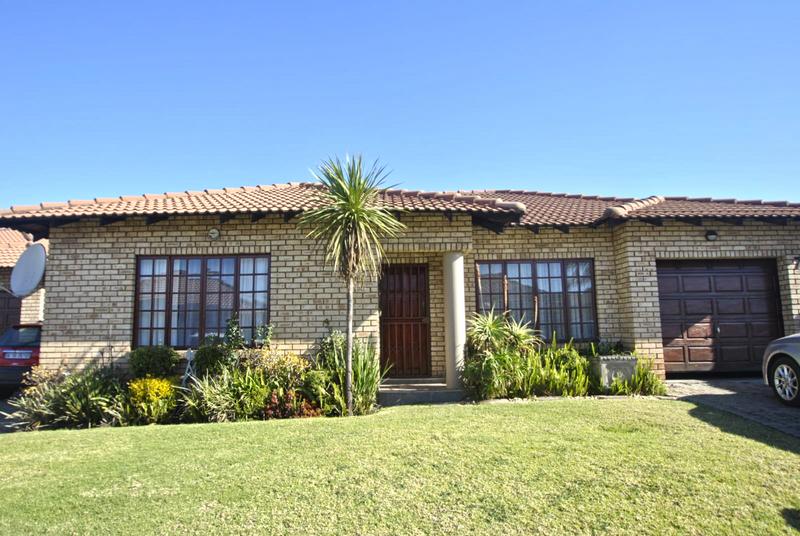 3 Bedroom Property for Sale in New Market Gauteng