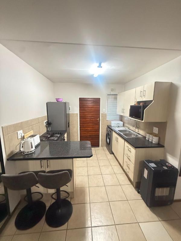 2 Bedroom Property for Sale in Erand Gardens Gauteng