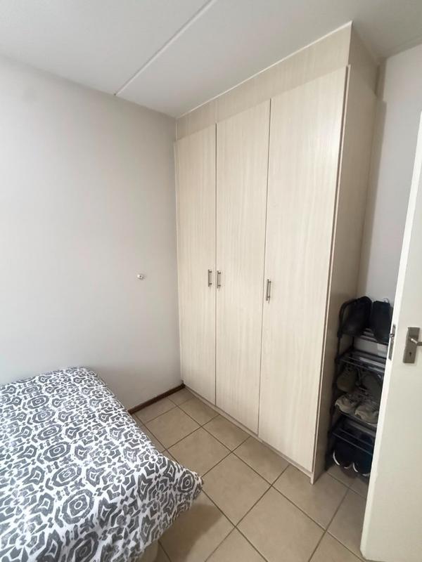 2 Bedroom Property for Sale in Erand Gardens Gauteng