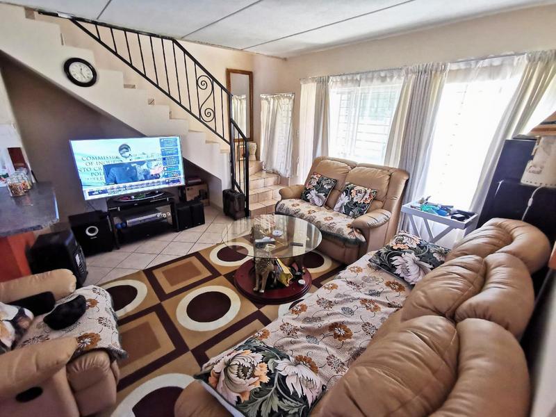 2 Bedroom Property for Sale in Halfway Gardens Gauteng
