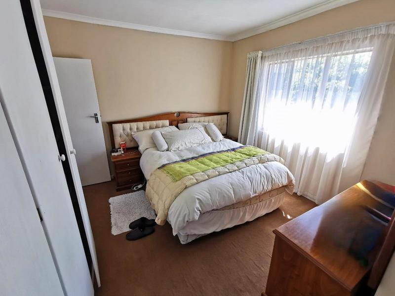 2 Bedroom Property for Sale in Halfway Gardens Gauteng