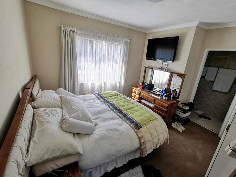 2 Bedroom Property for Sale in Halfway Gardens Gauteng