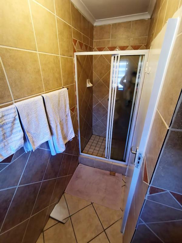 2 Bedroom Property for Sale in Halfway Gardens Gauteng