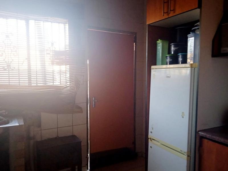 4 Bedroom Property for Sale in Slovoville Gauteng