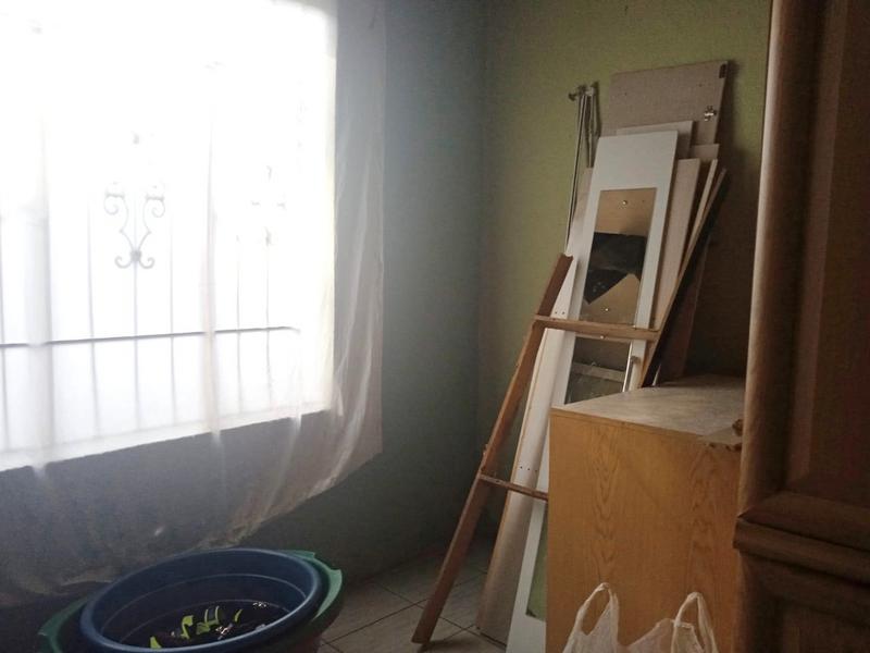 4 Bedroom Property for Sale in Slovoville Gauteng