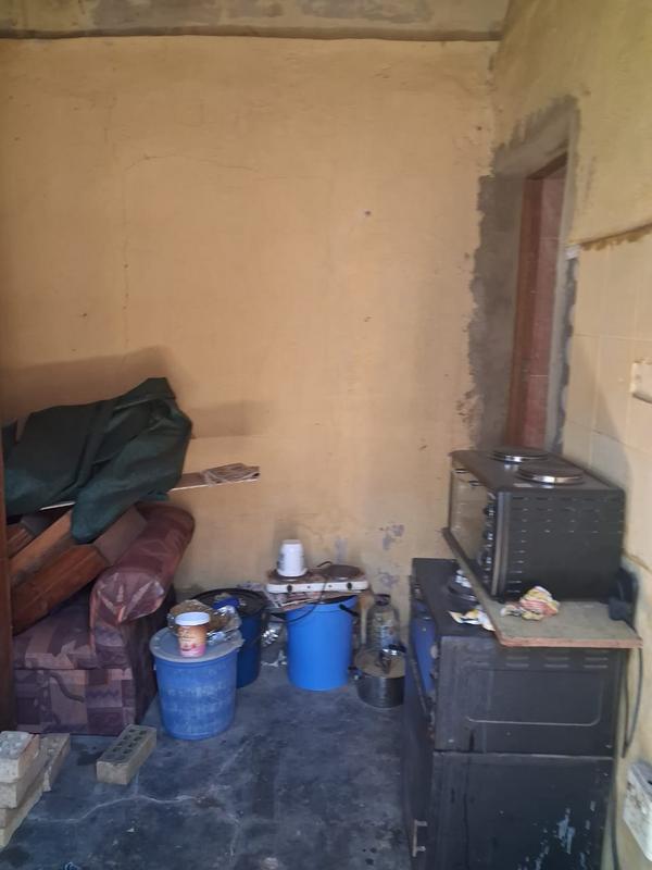 1 Bedroom Property for Sale in Jabavu Gauteng