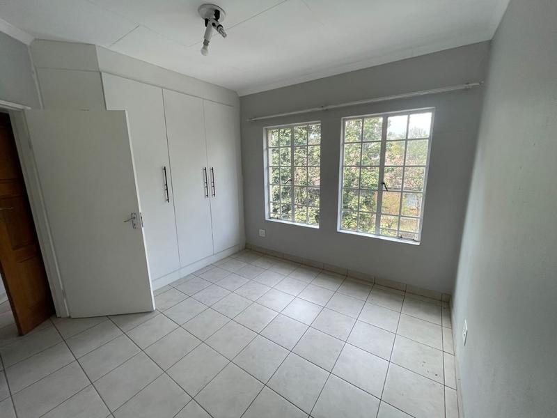 1 Bedroom Property for Sale in Bedfordview Gauteng