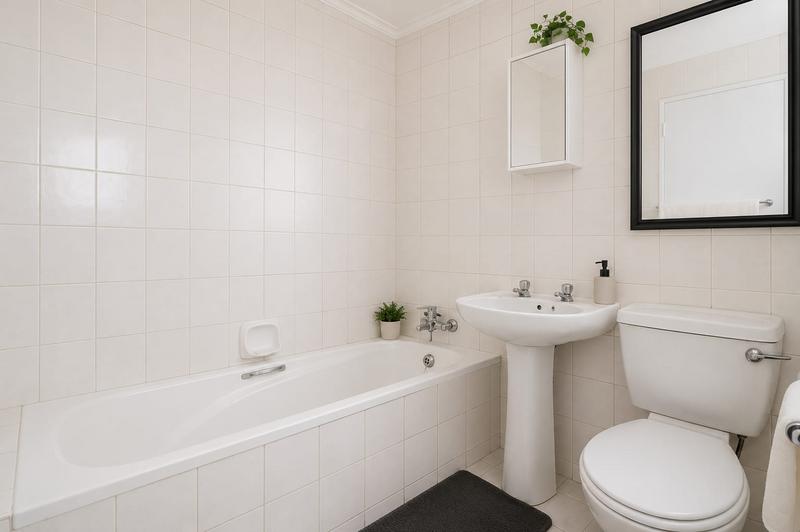 1 Bedroom Property for Sale in Bruma Gauteng