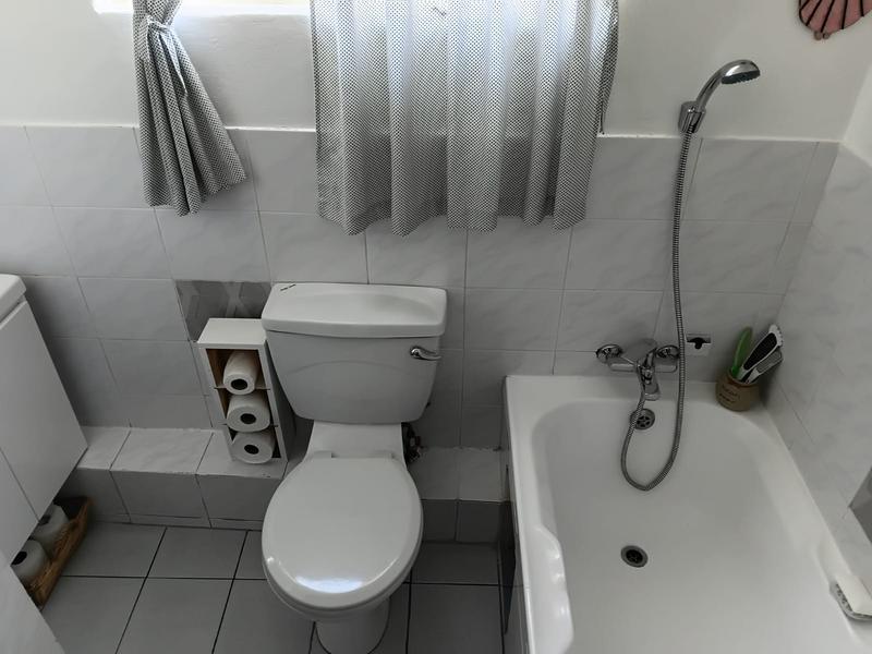 2 Bedroom Property for Sale in Mulbarton Gauteng