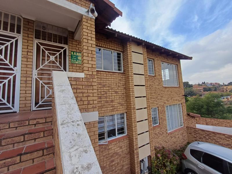 2 Bedroom Property for Sale in Ridgeway Gauteng