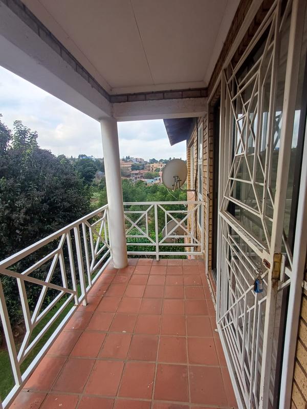 2 Bedroom Property for Sale in Ridgeway Gauteng