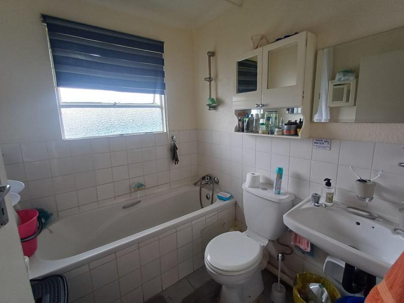 2 Bedroom Property for Sale in Ridgeway Gauteng
