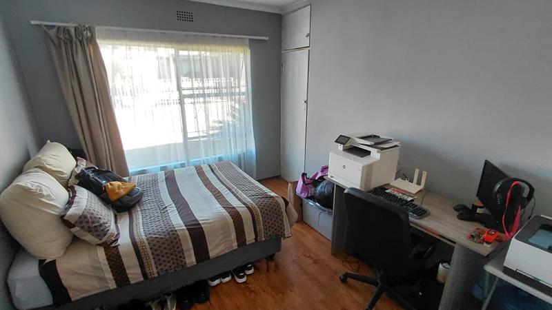 3 Bedroom Property for Sale in Roseacre Gauteng
