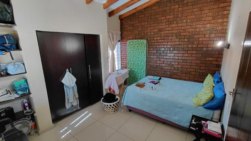 2 Bedroom Property for Sale in The Hill Gauteng